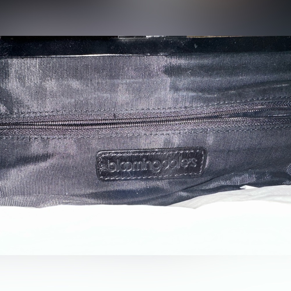 Black Woven Rectangular Shape Leather Handbag W/C… - image 4